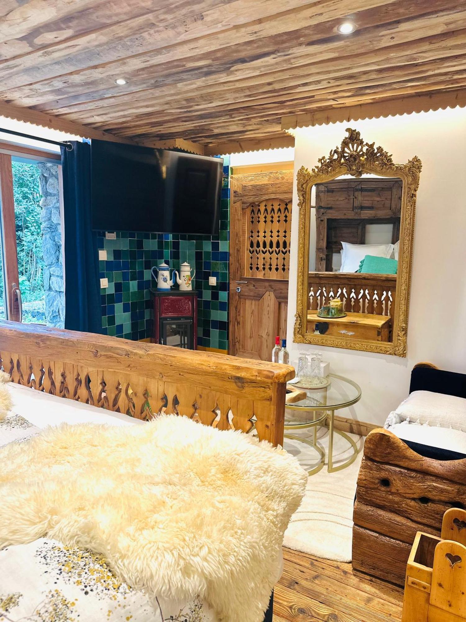 Marc Veyrat Hotel Megeve Luaran gambar